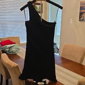 SHEIN Elegant One-Shoulder Black Dress